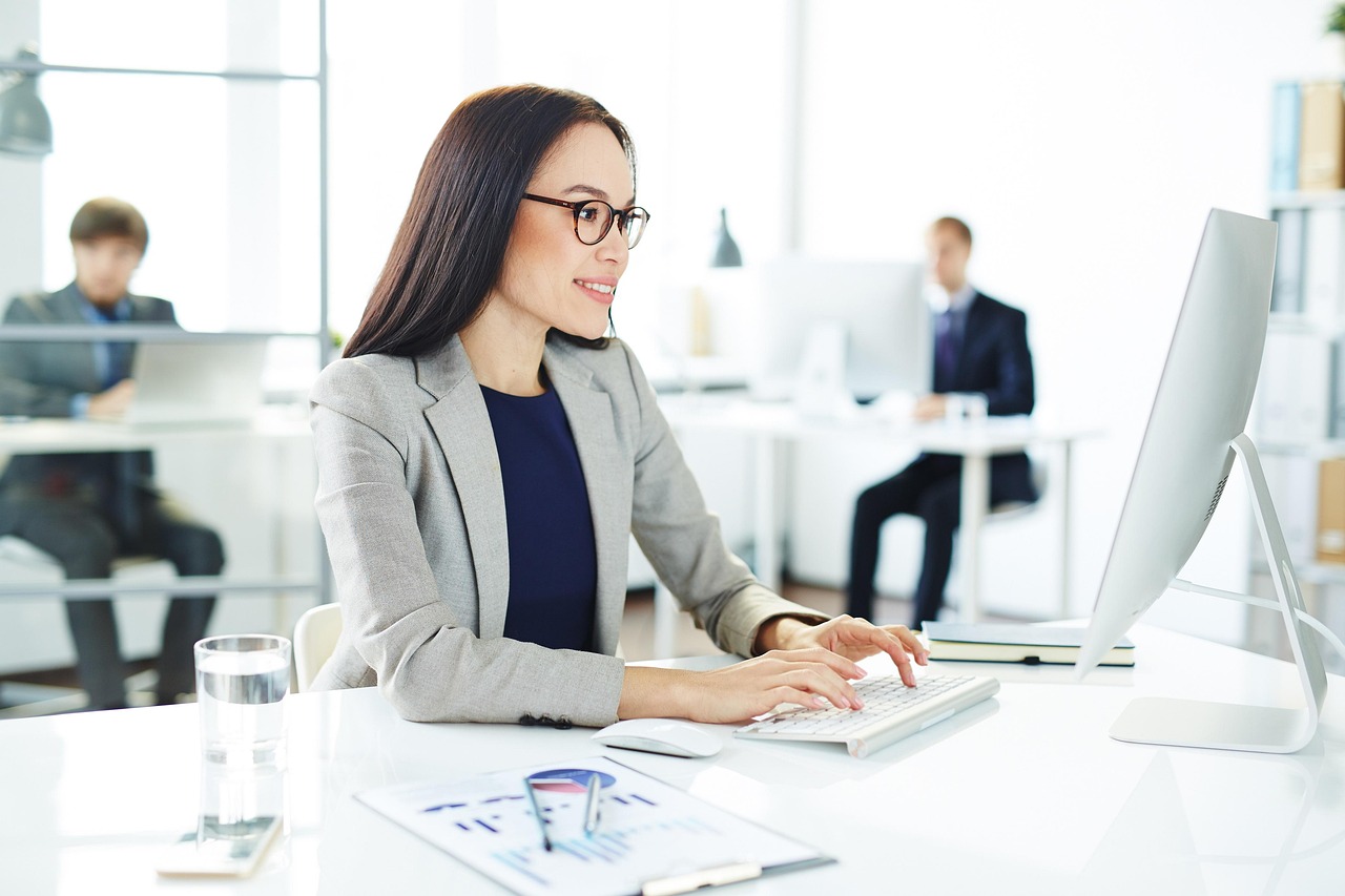 business-8579092_1280.jpg